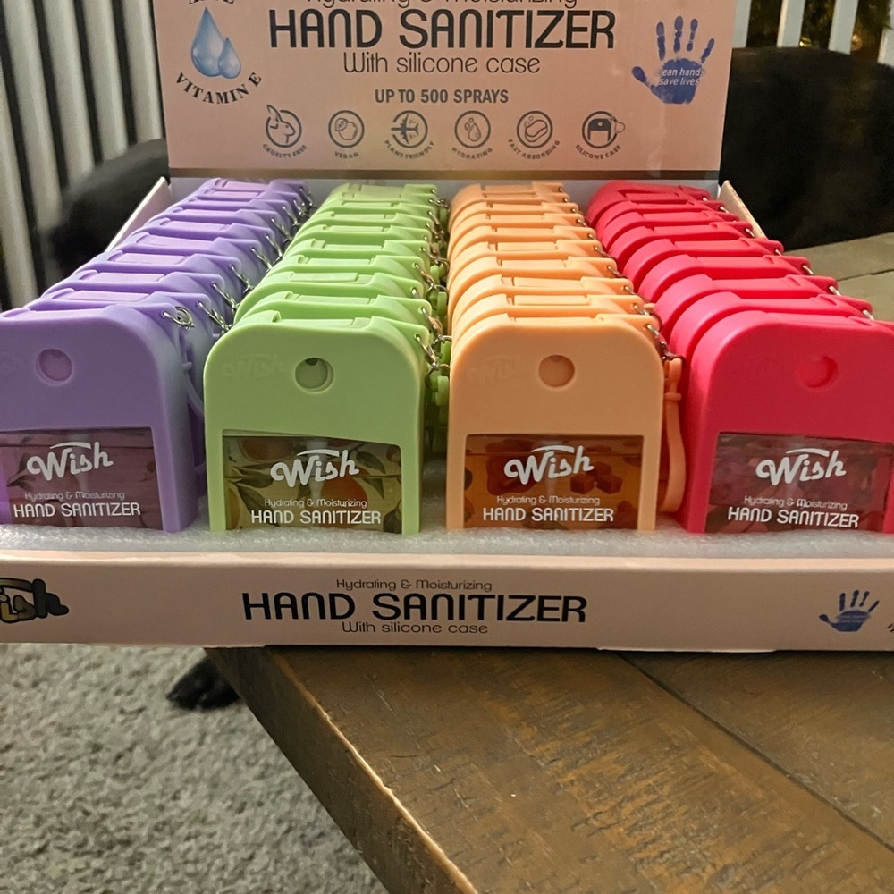 Wish Hand Sanitizer Set with Silicone Cases:Purple,Green,Orange,Pink must haves! - Picture 2 of 7